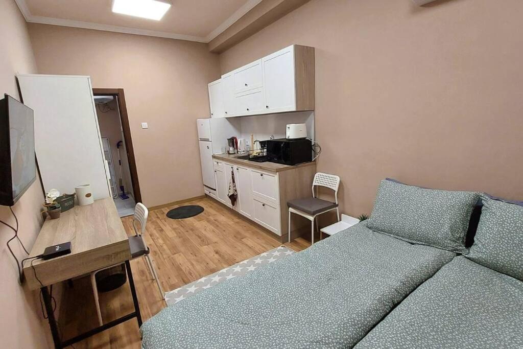 Уютен Апартамент В Център Бургас Luaran gambar
